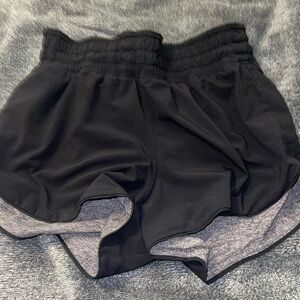 Black lulu shorts